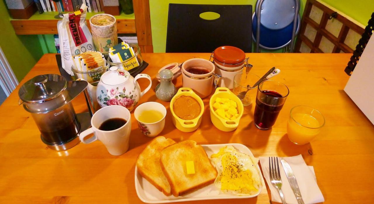Hanok 201 Guest house Seoul